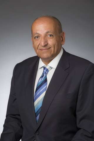  الدكتور علي بغدادي نائب أول رئيس مجموعة 