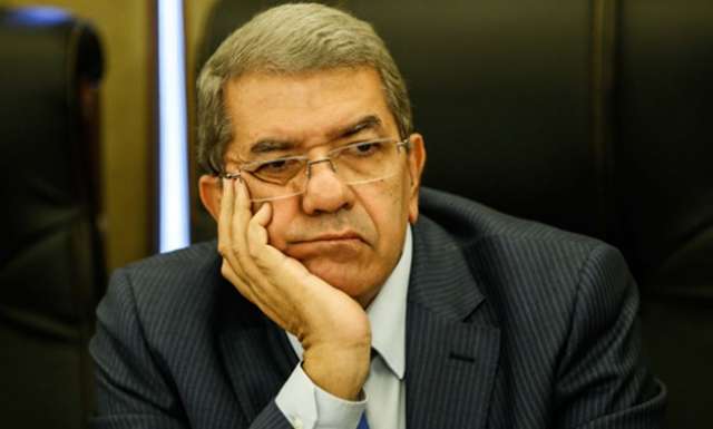 وزير المالية عمرو الجارحي
