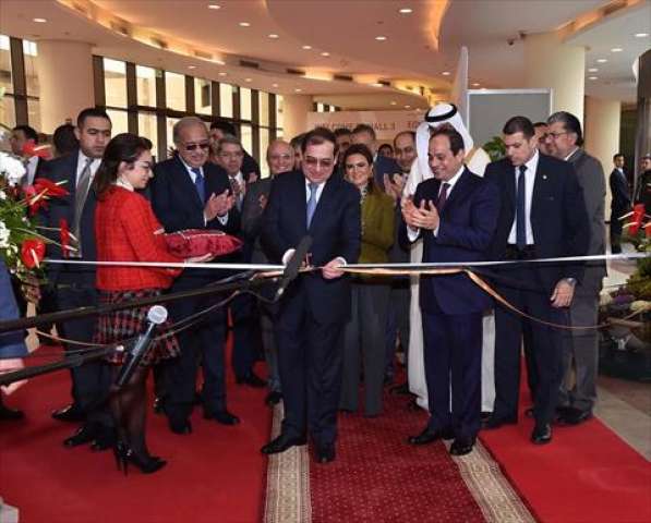 الرئيس السيسى يفتتح مؤتمر ومعرض مصر الدولى للبترول