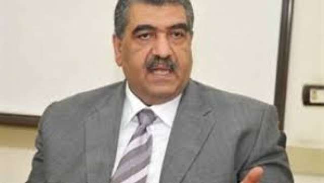 أشرف الشرقاوى وزير قطاع الاعمال