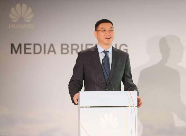  وليام شو، المدير التنفيذي لمجلس الإدارة ورئيس استراتيجية التسويق في شركة هواوي