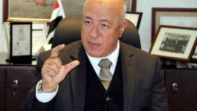 يحيى أبو الفتوح، نائب رئيس مجلس إدارة البنك الأهلى المصرى