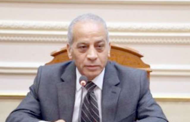 اللواء محمد الحلواني رئيس قطاع التعليم الفني والمشرف العام على الامتحانات