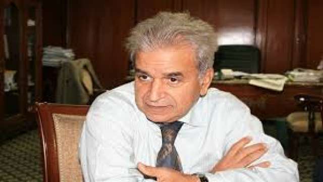 السفير مخلص قطب مساعد وزير الخارجية الأسبق