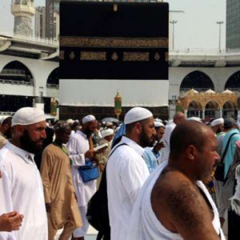 حجاج بيت الله الحرام