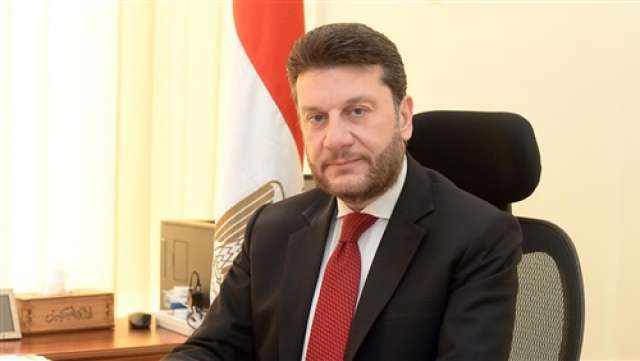 عمرو المنير نائب وزير المالية للسياسات الضريبية