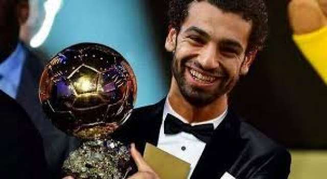 محمد صلاح نجم منتخبنا الوطني وفريق ليفربول الإنجليزي