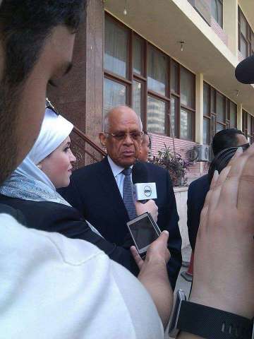 الدكتور علي عبد العال رئيس مجلس النواب يدلى بصوته 