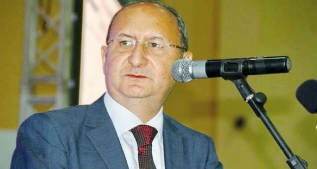 عمرو نصار وزير التجارة والصناعة