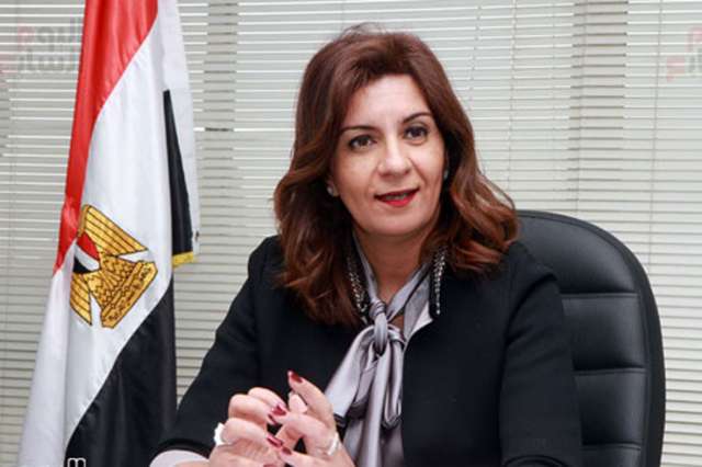 السفيرة نبيلة مكرم وزيرة الهجرة