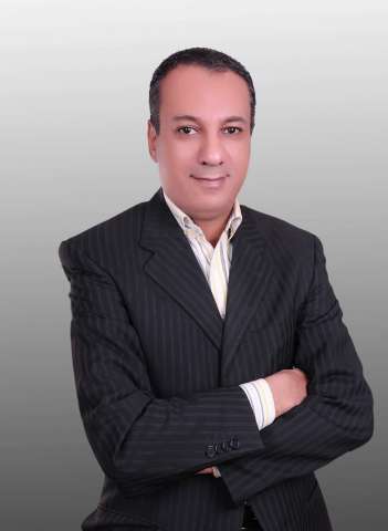 الكاتب الصحفى ياسر السجان 