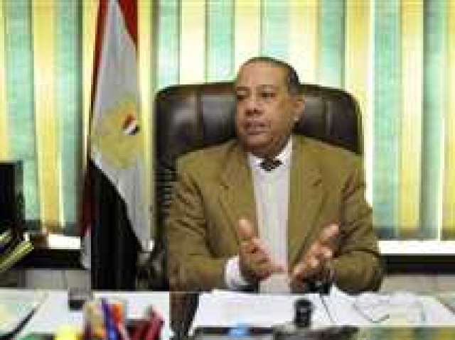 عبد العظيم حسين رئيس مصلحة الضرائب المصرية 