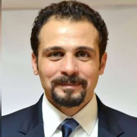 محمد عبد الرحمن رئيس لجنة التجارة بجمعية شباب الأعمال ورئيس شركة سمارت