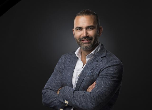 أحمد السعدي المدير الإقليمي لشركة في إم وير في مصر 