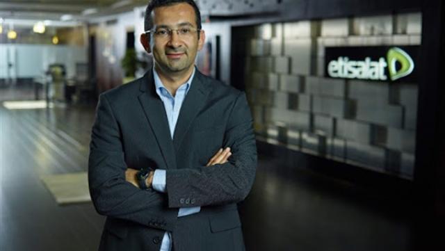 المهندس أحمد يحيى الرئيس التنفيذي للقطاع التجاري بشركة اتصالات مصر 