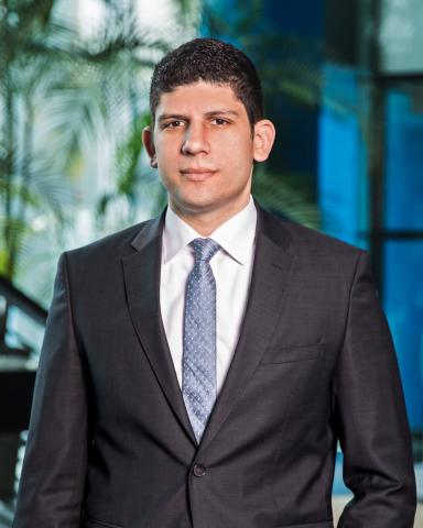 أحمد خليل الرئيس التنفيذي لشركة راية القابضة للاستثمارات المالية