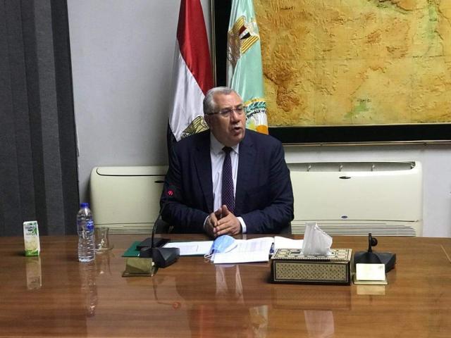 السيد القصير وزير الزراعة