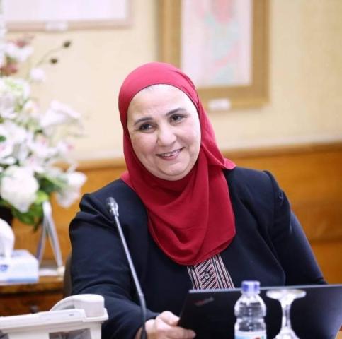 نيفين القباج-التضامن الاجتماعي-حادث قطاري سوهاج