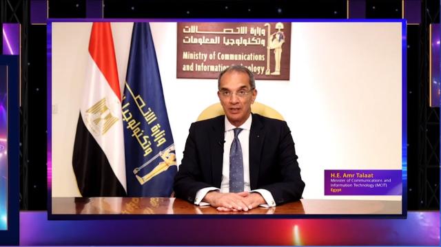 الدكتور عمرو طلعت وزير الاتصالات وتكنولوجيا