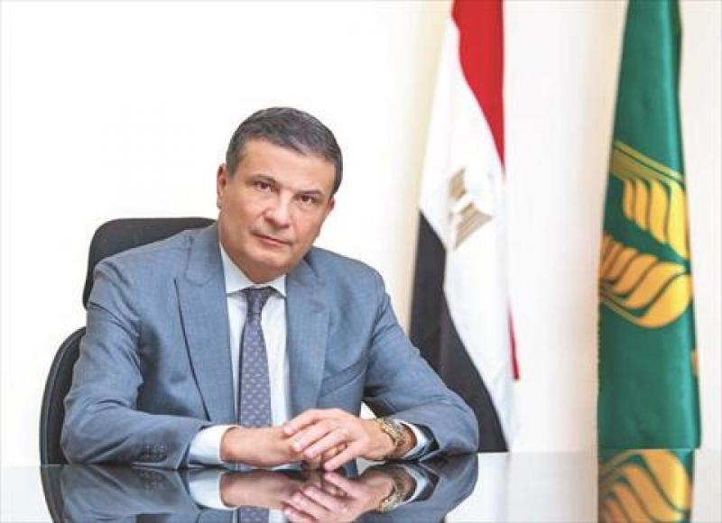 علاء فاروق رئيس مجلس إدارة البنك الزراعي المصرى 