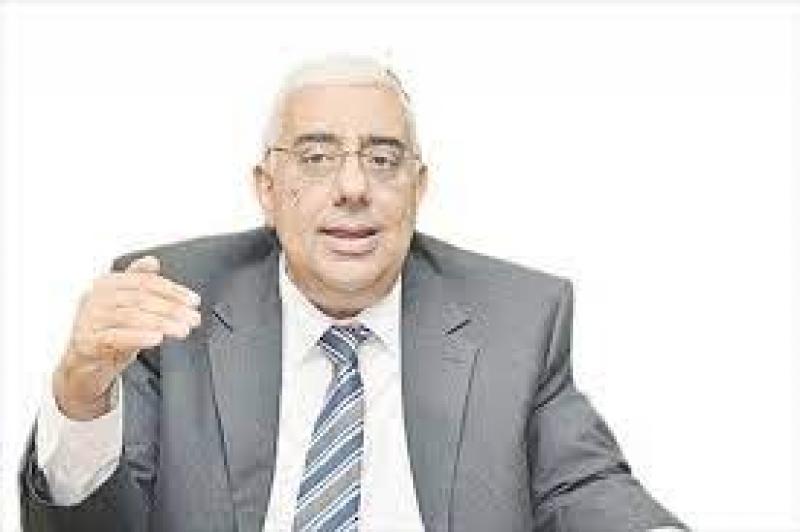 أشرف القاضى رئيس مجلس إدارة المصرف المتحد