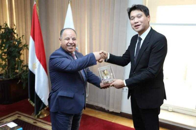 ” معيط ” للسفير الكورى : فترة عملكم في مصر شهدت زيادة حجم التبادل التجارى ونمو الاستثمارات الكورية