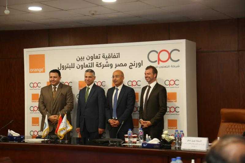 اورنچ تزود محطات وقود ”CPC” بتكنولوجيا قبول المدفوعات عبر المحافظ الإلكترونية
