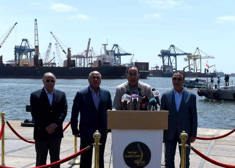 رئيس الوزراء :  الدولة المصرية لا تستهدف إنشاء بنية أساسية فقط في الموانئ