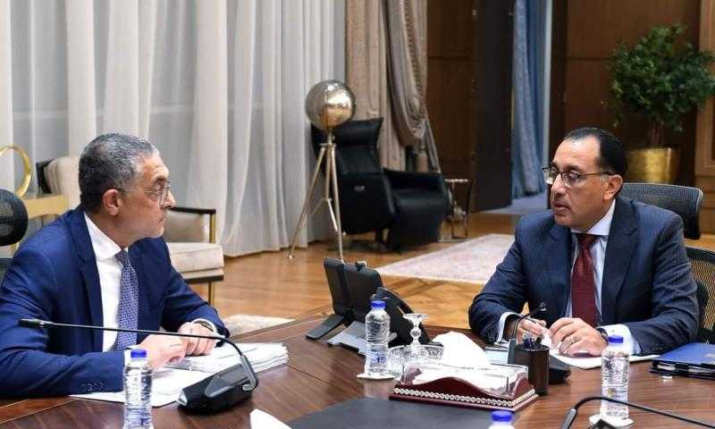 ” مدبولي  ” :  22  رخصة ذهبية.. وتأسيس أول 30 شركة إلكترونيًا