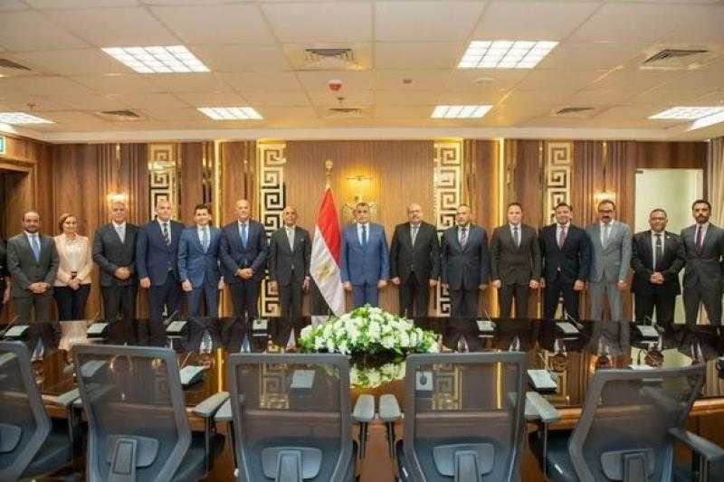 ” الإنتاج الحربي ” و ” بنك القاهرة ” يتعاونان لإتاحة خدمات الدفع والتحصيل الإلكترونى