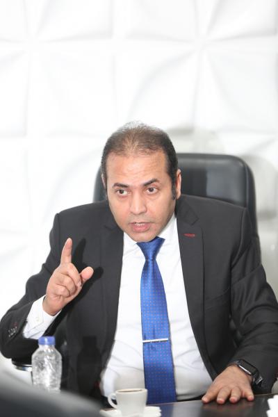 المهندس ايهاب سعيد رئيس الشعبة العامة للاتصالات والمدفوعات الإلكترونية والخدمات المالية