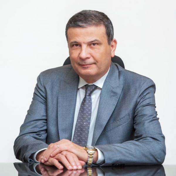 علاء فاروق رئيس مجلس إدارة البنك الزراعي المصري
