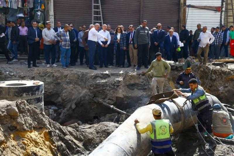 وزيرة التنمية المحلية ومحافظ القاهرة يتفقدان بدء أعمال تنفيذ المرحلة الأولى من تطوير سوق العتبة بالموسكي