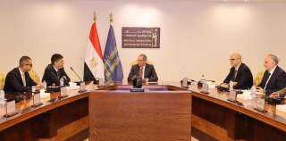 عمرو طلعت يبحث مع ”فوداكوم العالمية ” و” فودافون مصر ”  فرص الاستثمار