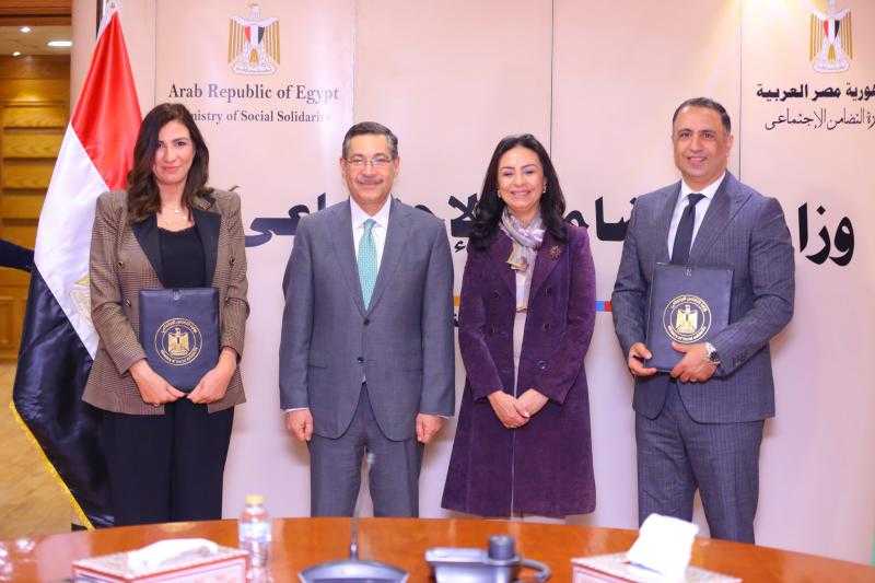 ” التضامن الاجتماعي ” و ” التعمير والإسكان ” يدعمان طلاب الجامعات من ذوي الإعاقة