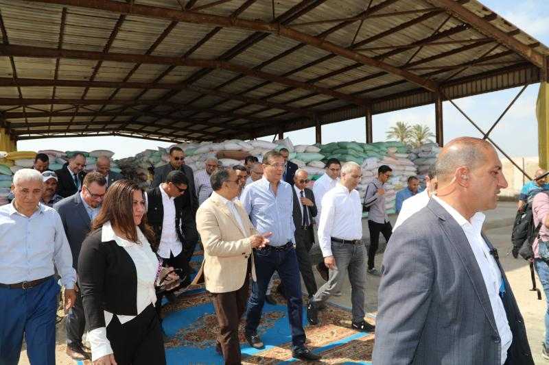 أبو السعود :  شون البنك الزراعي المصري تستقبل أكثر من  600 ألف طن قمح في 190 موقع تخزيني بالمحافظات