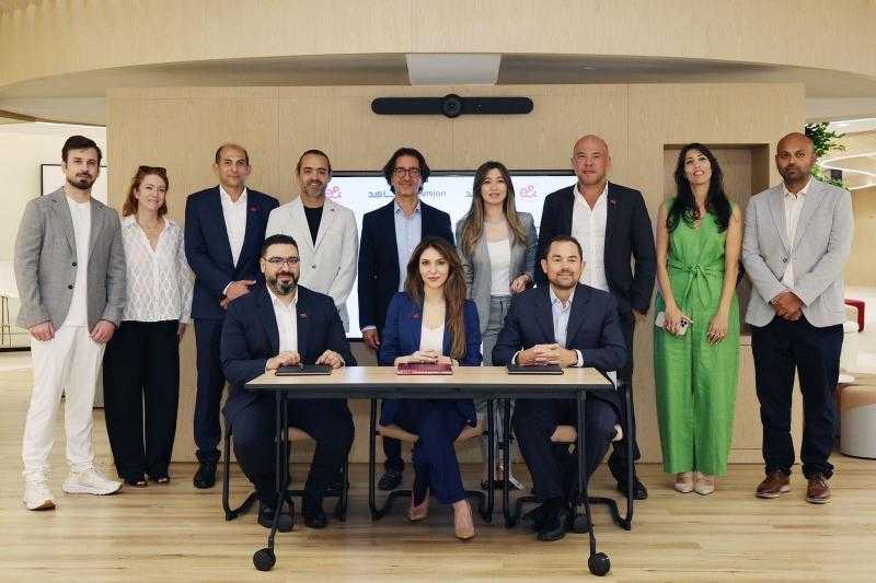 ” إي آند مصر ”  توقع شراكة استراتيجية  حصريه مع منصة ”شاهد” لتوفير المحتوى الترفيهي لعملائها