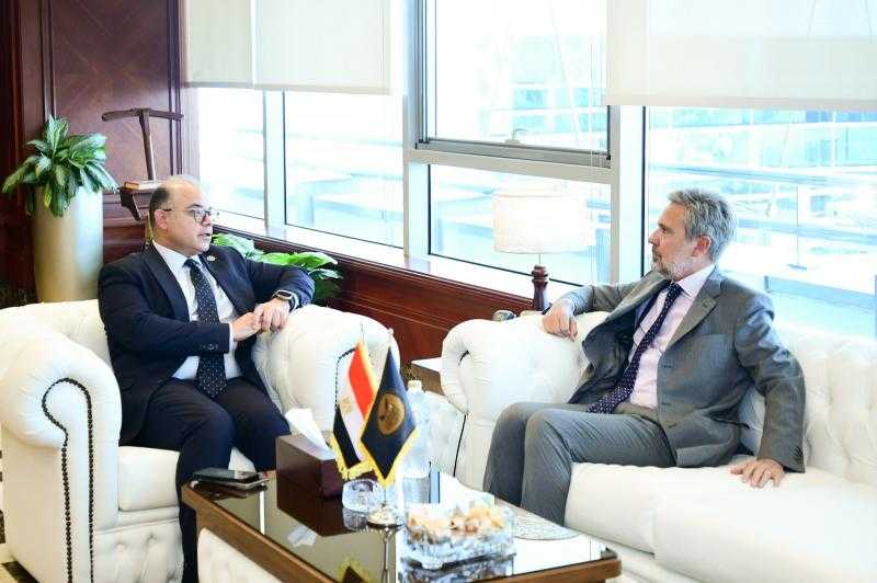 محمد فريد :  سوق رأس المال وأنشطة التأمين والتمويل غير المصرفي زاخرة بالفرص الاستثمارية