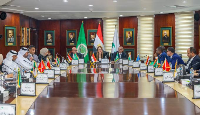 ”رئيس البريد المصري” تترأس أعمال الاجتماع الـ47 للجنة العربية الدائمة للبريد