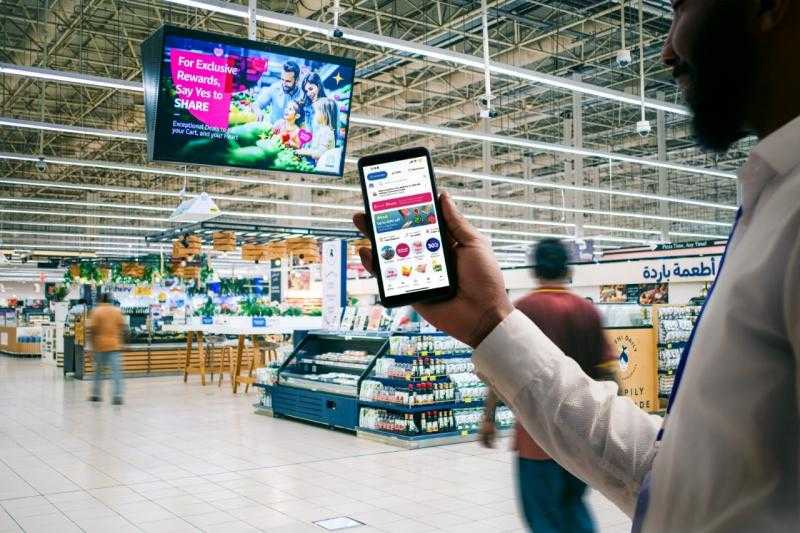 شراكة بين ”بريسيجن ميديا ” و”ريتيلو” لتعزيز حلول الوسائط الإعلامية في قطاع التجزئة في المملكة العربية السعودية ومصر