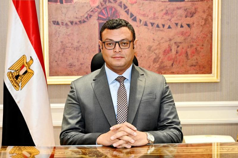 المهندس شريف الشربينى وزير الإسكان والمرافق والمجتمعات العمرانية الجديدة