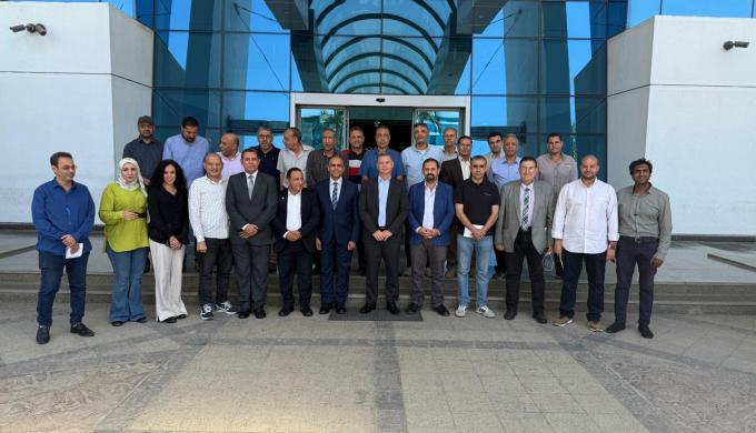 ” الظاهر ” يشيد بدور الصحافة المتخصصة ويؤكد على ضرورة صقل مهارات الصحفيين في عصر الذكاء الاصطناعي