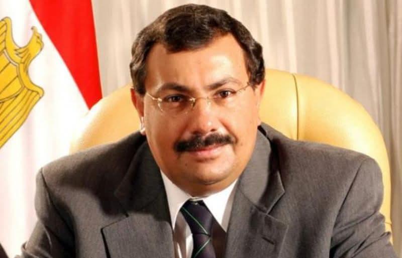 الوزير الراحل الدكتور طارق كامل وزير الاتصالات الأسبق