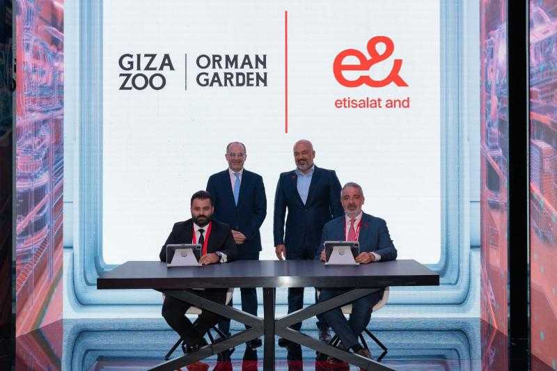 إى آند بيزنس توقع مذكرة تفاهم لتحويل حديقتي الحيوان والاورمان إلى نموذج عالمي للحدائق الذكية