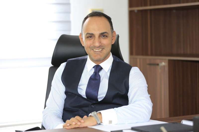  الدكتور محمد عبد الوهاب، المحلل الاقتصادي والمستشار المالي