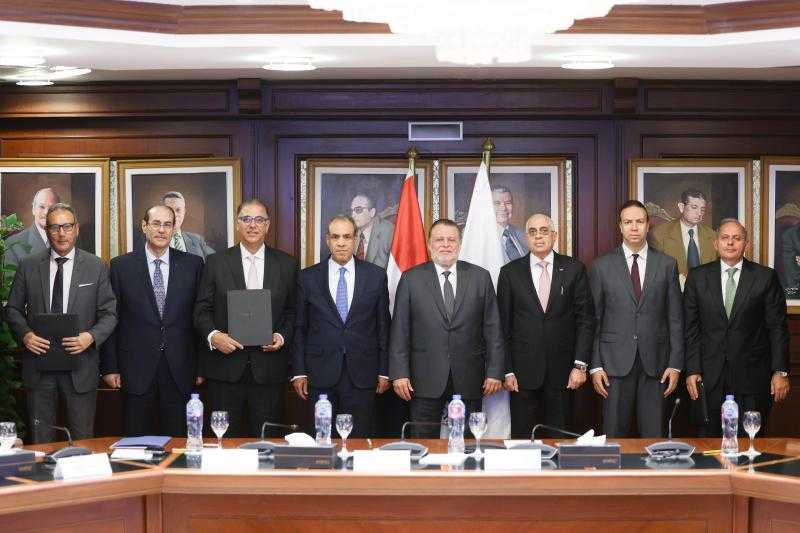 ” بنك مصر ” يشارك في مبادرة ” افتح حسابك في مصر ” للمصريين العاملين بالخارج التي أطلقها البنك المركزي المصري