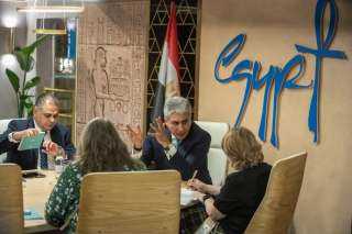 وزير السياحة والآثار يعقد لقاءات مع ممثلي اتحاد وكلاء وشركات السفر البريطاني (ABTA) والرئيس التنفيذي للمؤسسة الدولية للاستثمار السياحي (ITIC)