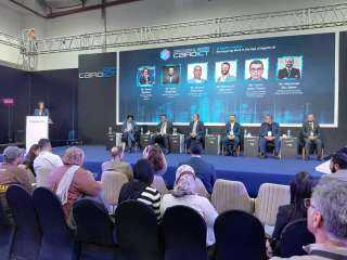 خبراء : الذكاء الاصطناعي الوكيل لا يعني الاستغناء عن العقل البشري رغم ثورة الآلة في إدارة الأعمال