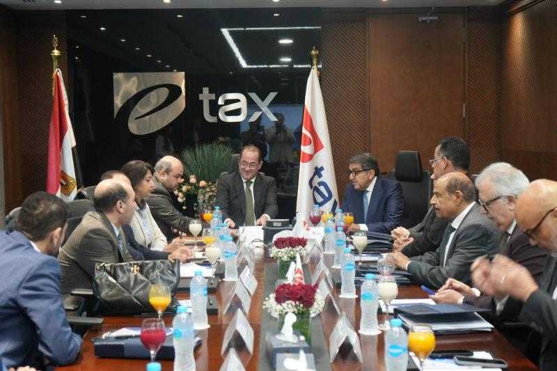 إبراهيم سرحان : وزير المالية استطاع أن يمهد لجسور الثقة مع مجتمع الأعمال بفكر جديد يرتكز على «التسهيلات الضريبية»