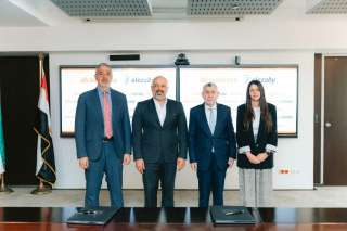 e busines  تتعاون مع صيدليات العزبي لتقديم حلول حصرية لدعم التحول الرقمي وتعزيز الكفاءة التشغيلية واستمرارية النمو